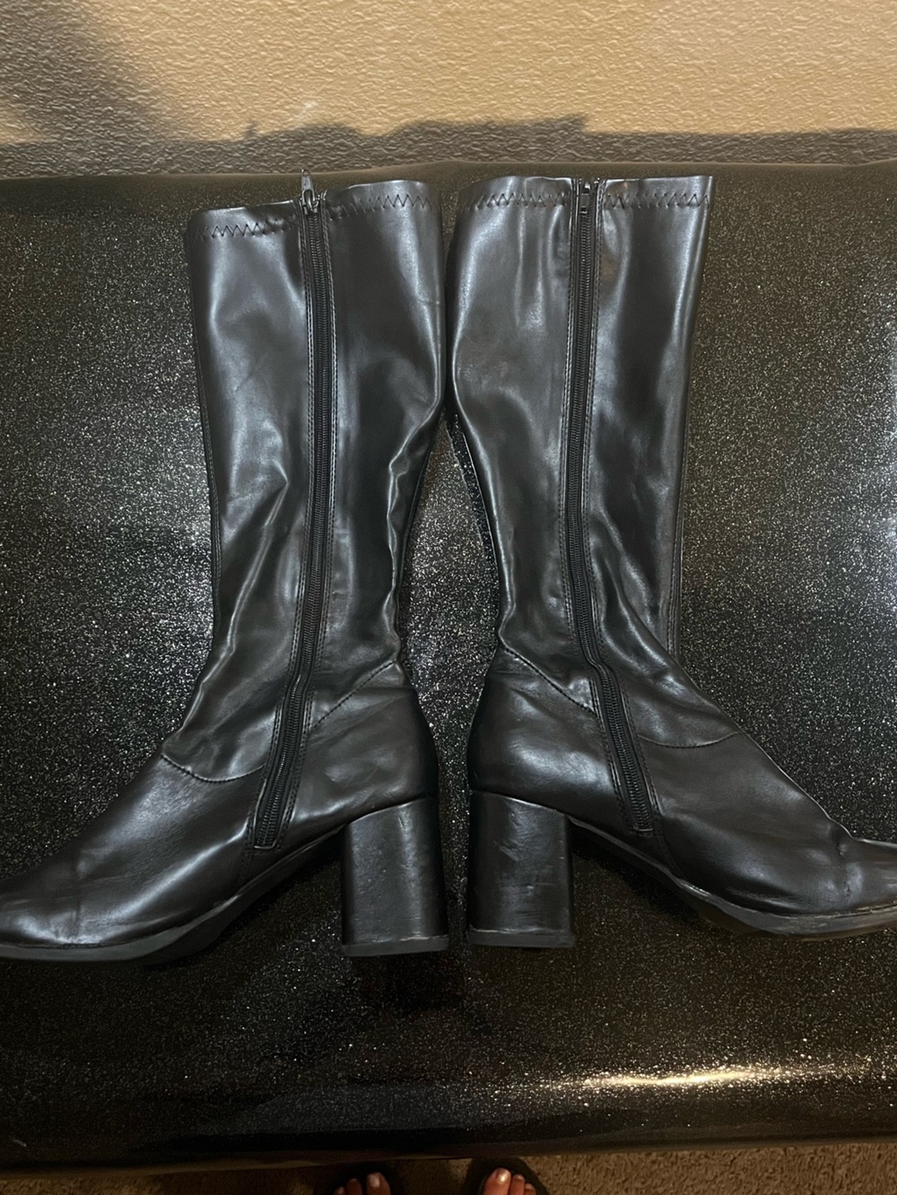 Knee-High Block Heel Gogo Boots